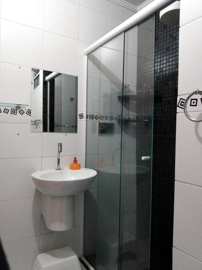Studio Confortavel Com Ar Condicionado E Internet. Apartman São Vicente Kültér fotó